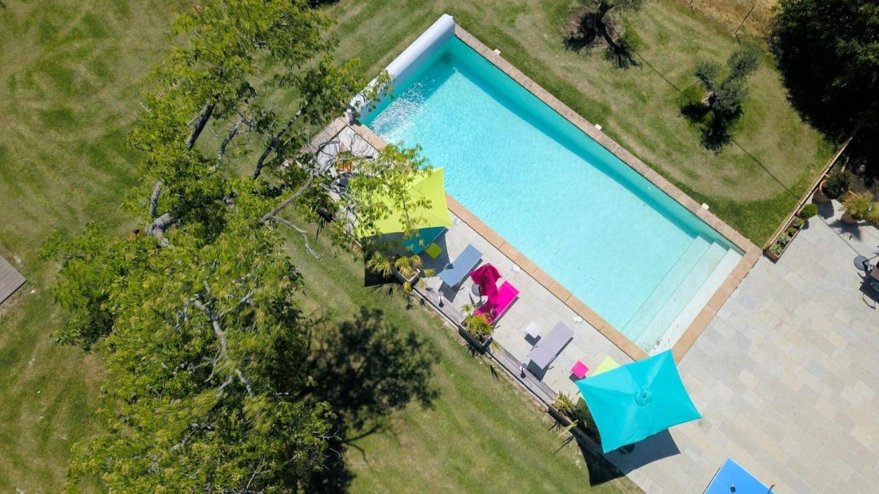 Bed and Breakfast Le Mas De La Calade Екс-ан-Прованс Екстер'єр фото